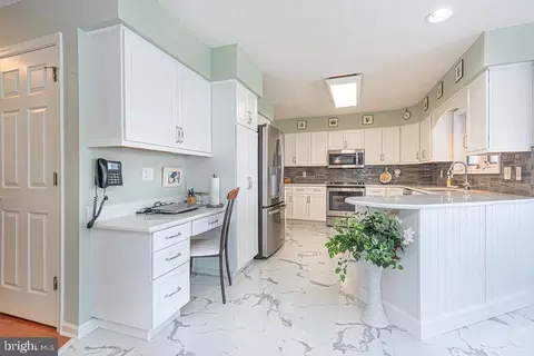 Kitchen - 7 Leslie Mews, Ocean Pines, MD 21811 photo 7 of 8