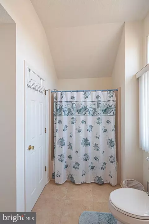 Bath - 7 Leslie Mews, Ocean Pines, MD 21811 photo 7 of 12