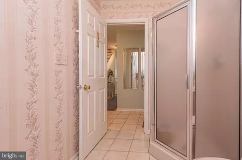 Entry Way - 7 Leslie Mews, Ocean Pines, MD 21811 photo 9 of 15