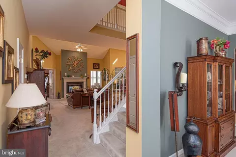 Entry Way - 10 Cambridge Pl, Ocean Pines, MD 21811 photo 5 of 23