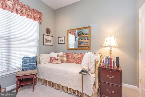 Bedroom - 10 Cambridge Pl, Ocean Pines, MD 21811 photo 5 of 11
