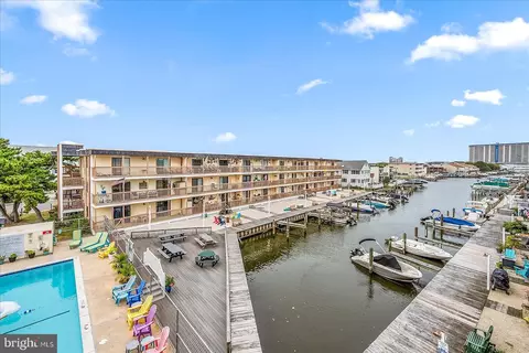 170 Captains Quarters Rd #204, Ocean City, MD 21842