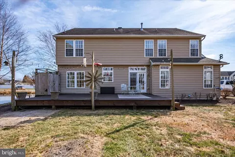 Exterior - 317 Powell Cir, Berlin, MD 21811 photo 11 of 25