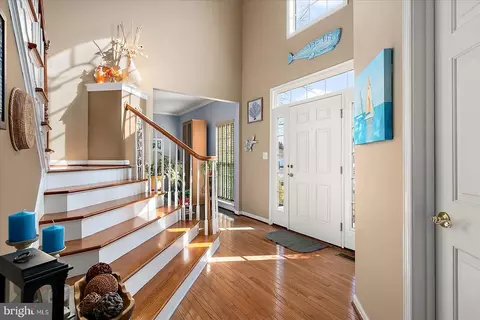 Entry Way - 317 Powell Cir, Berlin, MD 21811 photo 3 of 11