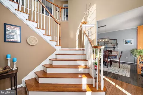 Entry Way - 317 Powell Cir, Berlin, MD 21811 photo 2 of 11