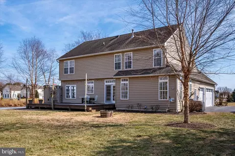 Exterior - 317 Powell Cir, Berlin, MD 21811 photo 9 of 25