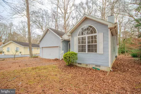 Exterior - 18 Southwind Ct, Ocean Pines, MD 21811 photo 2 of 9