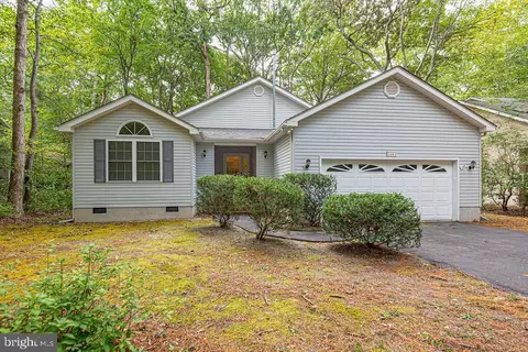 14 Liberty St, Ocean Pines, MD 21811