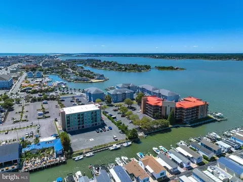 2301 Philadelphia Ave #210, Ocean City, MD 21842