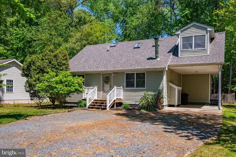 810 Ocean Pkwy, Ocean Pines, MD 21811