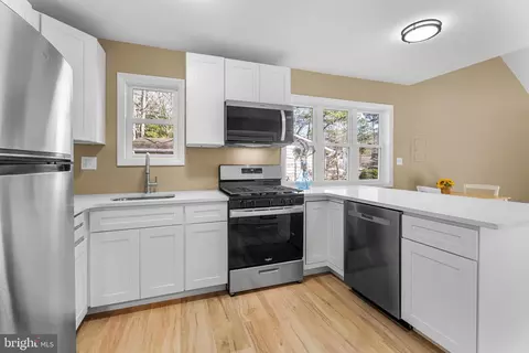Kitchen - 26 Castle Dr, Ocean Pines, MD 21811 photo 4 of 4