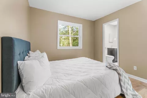 Bedroom - 26 Castle Dr, Ocean Pines, MD 21811 photo 3 of 13