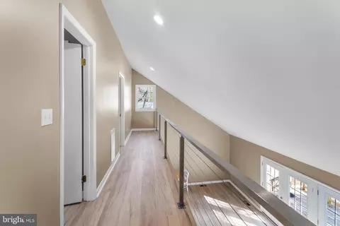 Entry Way - 26 Castle Dr, Ocean Pines, MD 21811 photo 13 of 14