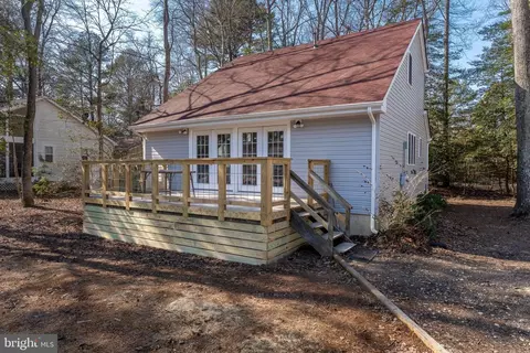 Exterior - 26 Castle Dr, Ocean Pines, MD 21811 photo 1 of 11