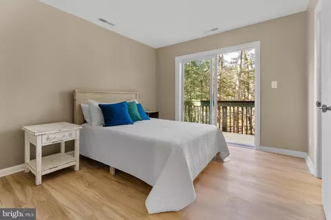 Bedroom - 26 Castle Dr, Ocean Pines, MD 21811 photo 4 of 13