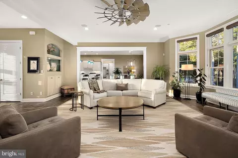 Living - 9515 Harbor Lights Dr, Berlin, MD 21811 photo 6 of 7