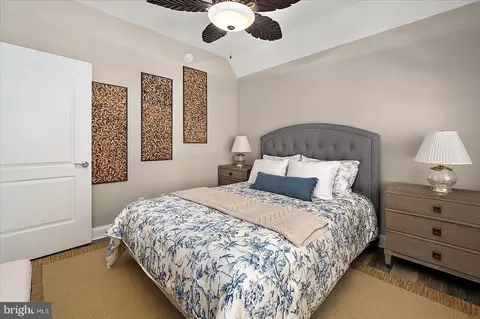 Bedroom - 9515 Harbor Lights Dr, Berlin, MD 21811 photo 13 of 13