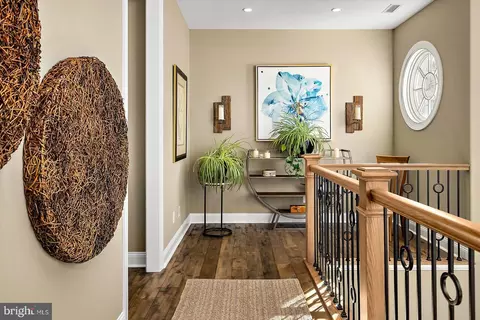 Entry Way - 9515 Harbor Lights Dr, Berlin, MD 21811 photo 13 of 28
