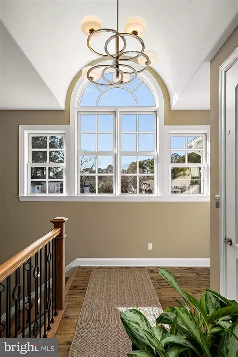 Entry Way - 9515 Harbor Lights Dr, Berlin, MD 21811 photo 18 of 28