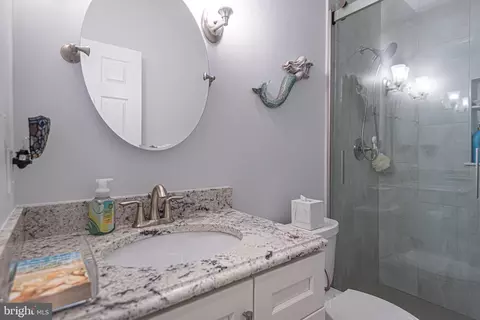 Bath - 81 Hingham Ln, Berlin, MD 21811 photo 10 of 13