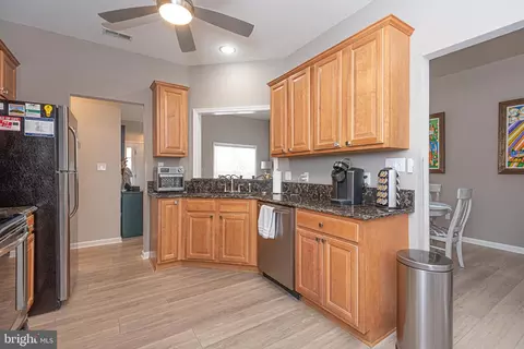 Kitchen - 81 Hingham Ln, Berlin, MD 21811 photo 2 of 4