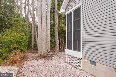 Exterior - 81 Hingham Ln, Berlin, MD 21811 photo 7 of 11
