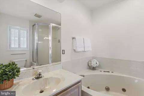 Bath - 2 Waters Edge Ct, Ocean Pines, MD 21811 photo 2 of 4