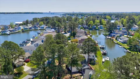 View/Area - 2 Waters Edge Ct, Ocean Pines, MD 21811 photo 5 of 12