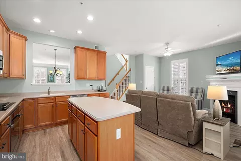 Kitchen - 11964 W War Dancer Ln #101, Berlin, MD 21811 photo 1 of 6