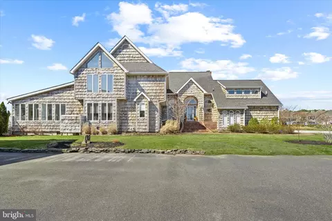 18 Mallard Dr E, Ocean Pines, MD 21811