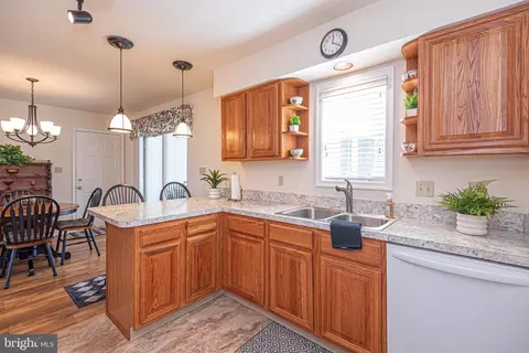 Kitchen - 130 Boston, Ocean Pines, MD 21811 photo 6 of 7