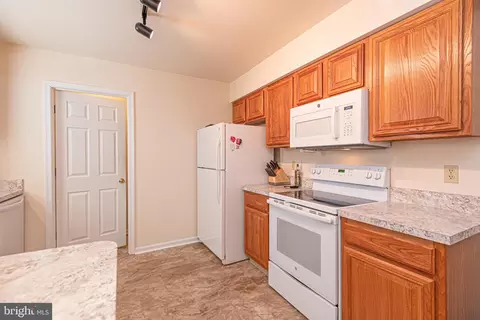 Kitchen - 130 Boston, Ocean Pines, MD 21811 photo 4 of 7