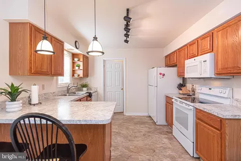 Kitchen - 130 Boston, Ocean Pines, MD 21811 photo 5 of 7