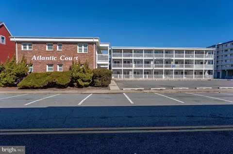 12 72nd St #205, Ocean City, MD 21842