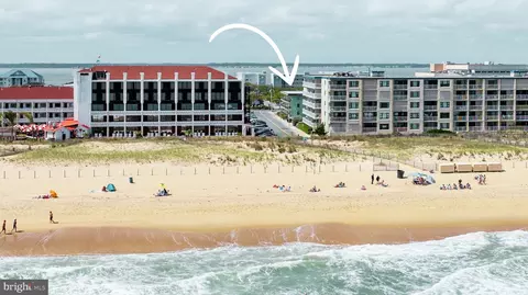 14 38th St #105, Ocean City, MD 21842
