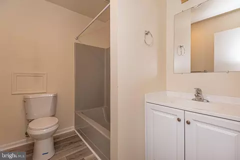 Bath - 139 Camelot Cir, Ocean Pines, MD 21811 photo 1 of 4