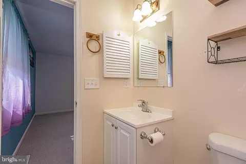 Bath - 139 Camelot Cir, Ocean Pines, MD 21811 photo 4 of 4