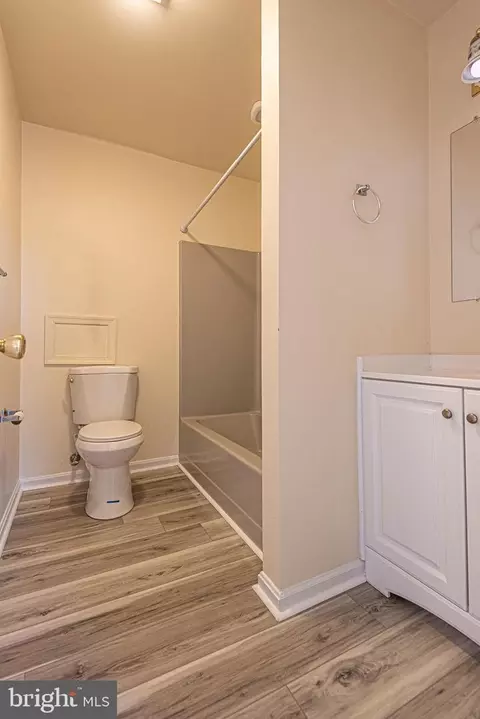 Bath - 139 Camelot Cir, Ocean Pines, MD 21811 photo 2 of 4