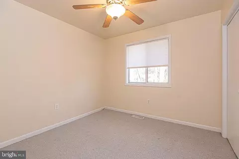 Bedroom - 139 Camelot Cir, Ocean Pines, MD 21811 photo 1 of 5