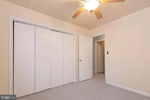 Bedroom - 139 Camelot Cir, Ocean Pines, MD 21811 photo 2 of 5