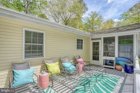 Exterior - 29 Saint Martins Ln, Ocean Pines, MD 21811 photo 10 of 21