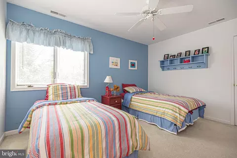 Bedroom - 6 Sundial Cir, Ocean Pines, MD 21811 photo 7 of 10