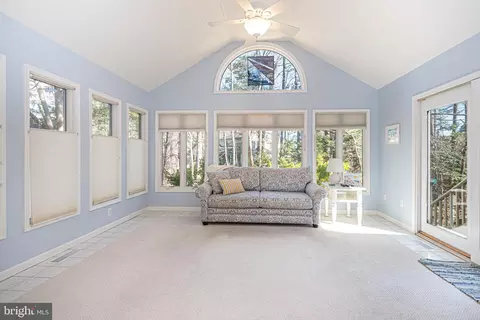 Living - 6 Sundial Cir, Ocean Pines, MD 21811 photo 3 of 3