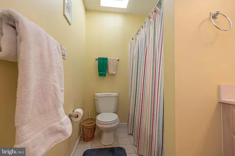 Bath - 6 Sundial Cir, Ocean Pines, MD 21811 photo 5 of 6