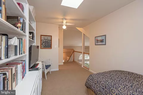 Bedroom - 6 Sundial Cir, Ocean Pines, MD 21811 photo 4 of 10