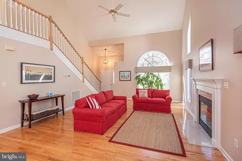 Living - 6 Sundial Cir, Ocean Pines, MD 21811 photo 1 of 3
