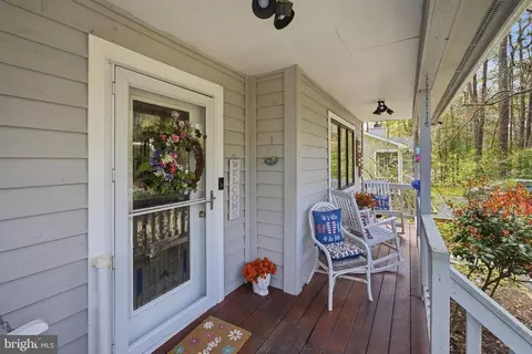 Exterior - 82 Sandyhook Rd, Berlin, MD 21811 photo 2 of 11