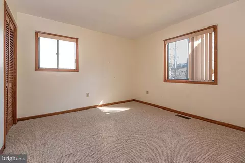 Bedroom - 13 Drawbridge Rd, Ocean Pines, MD 21811 photo 3 of 6