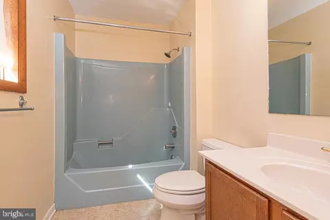 Bath - 13 Drawbridge Rd, Ocean Pines, MD 21811 photo 4 of 4