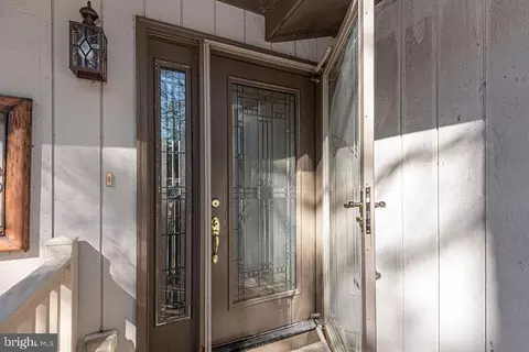 Entry Way - 13 Drawbridge Rd, Ocean Pines, MD 21811 photo 2 of 3